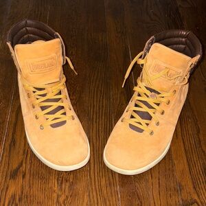 #VERY NICE Timberland Men's Size 11.5 Wheat color Lace-Up Boots